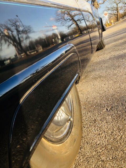 Ford Crown Victoria 1955 image number 39