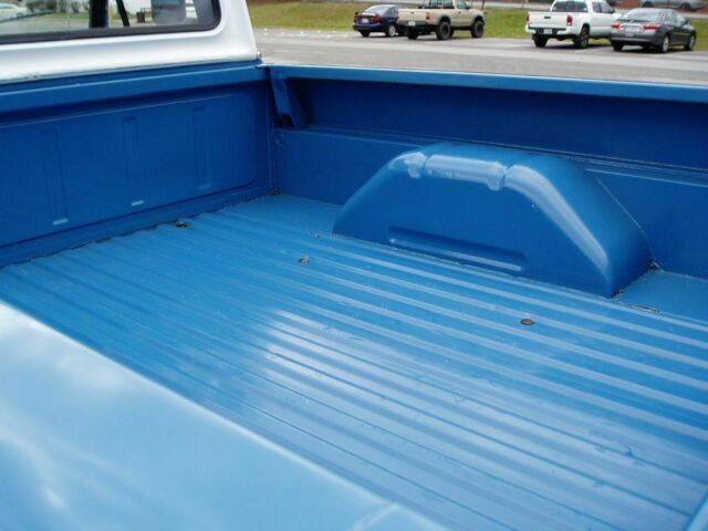 Ford F-100 1968 image number 4