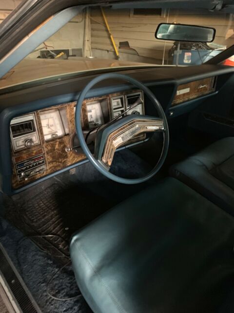 Lincoln Continental 1978 image number 3