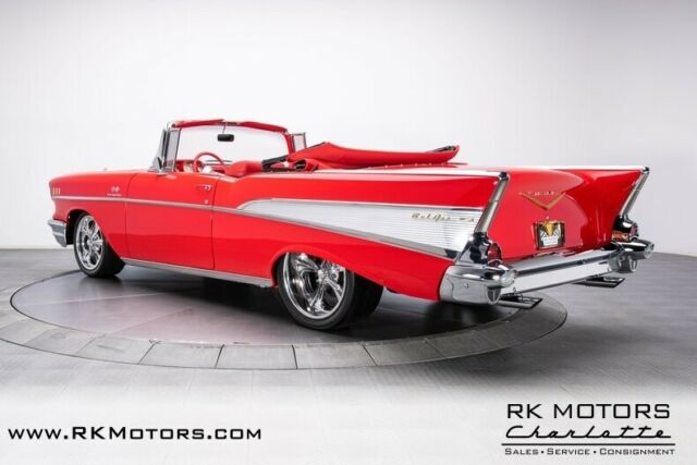 Chevrolet Bel Air/150/210 1957 image number 13