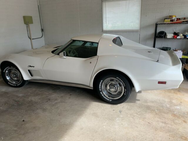 Chevrolet Corvette 1976 image number 6