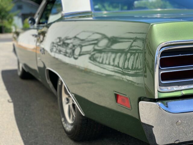 Plymouth GTX 1970 image number 30