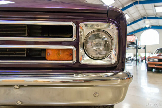 Chevrolet C10 1968 image number 2