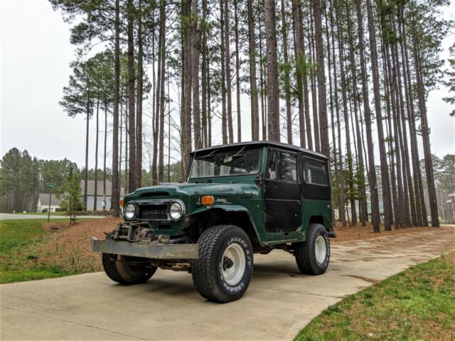 Toyota Land Cruiser 1970 image number 0