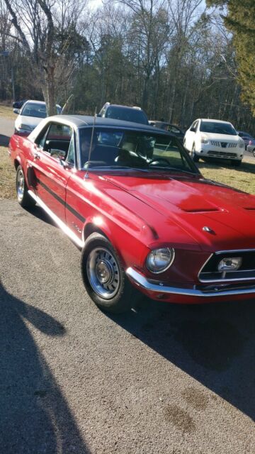 Ford Mustang GT/CS 1968 image number 28