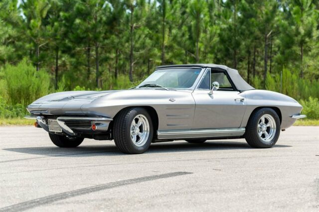 Chevrolet Corvette 1964 image number 1