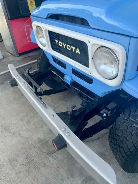 Toyota FJ Cruiser 1979 image number 16