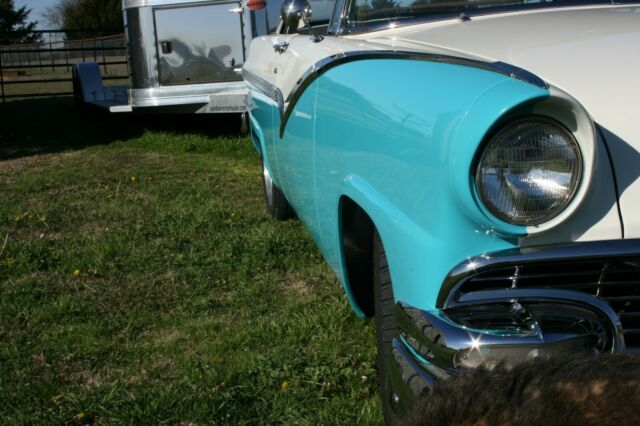 Ford Fairlane 1956 image number 7