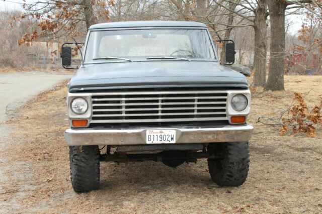 Ford F-250 1967 image number 1