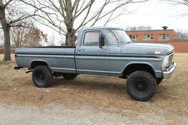 Ford F-250 1967 image number 2