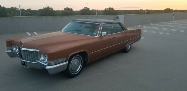 Cadillac DeVille 1970 image number 1