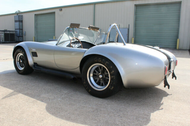 Shelby Cobra 1965 image number 23