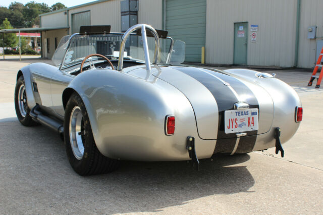 Shelby Cobra 1965 image number 8