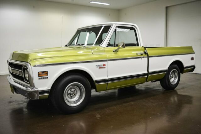 Chevrolet C-10 1970 image number 2