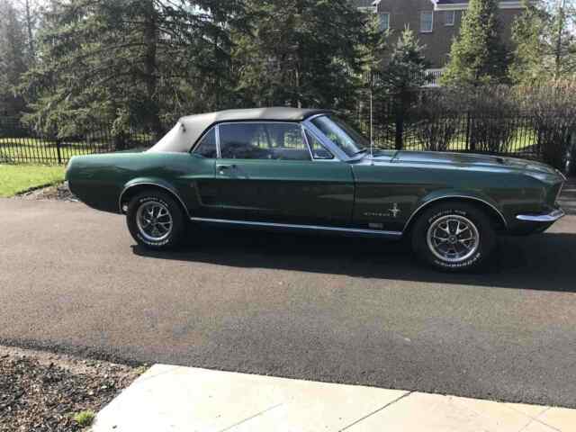 Ford Mustang 1967 image number 2