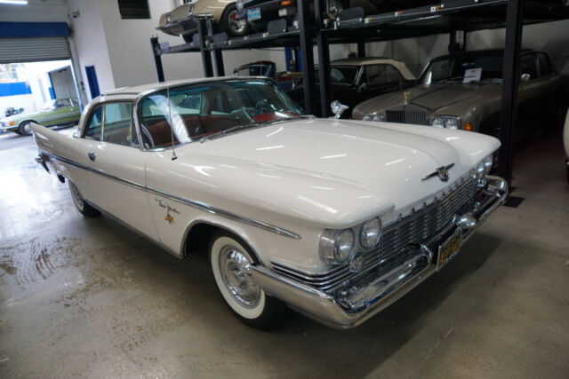 Chrysler NEW YORKER 413/350HP V8 2 DR HARDTOP 1959 image number 28