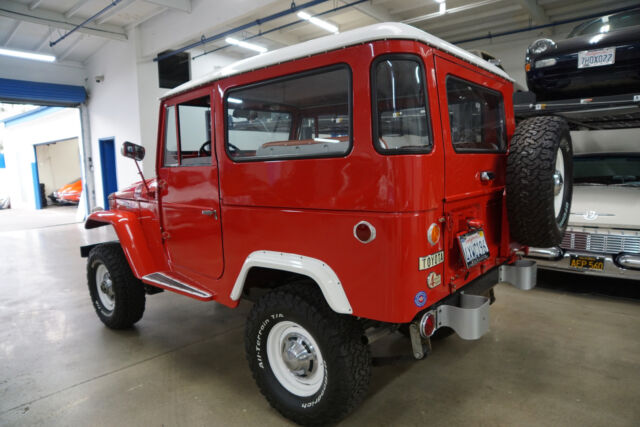 Toyota Landcruiser FJ40L 4WD Hardtop 1965 image number 35