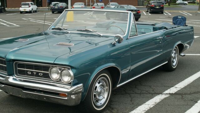 Pontiac GTO 1964 image number 1