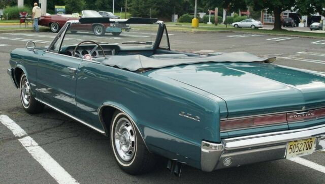 Pontiac GTO 1964 image number 21