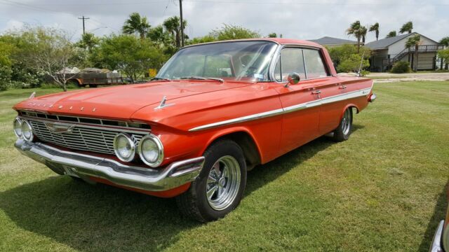 Chevrolet Impala 1961 image number 1