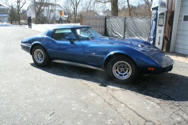 Chevrolet Corvette 1978 image number 30