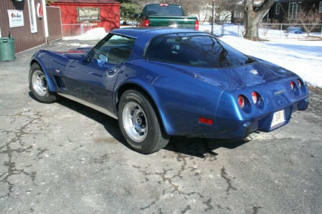 Chevrolet Corvette 1978 image number 7