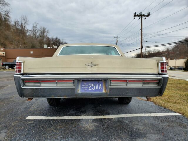 Lincoln Continental 1968 image number 14