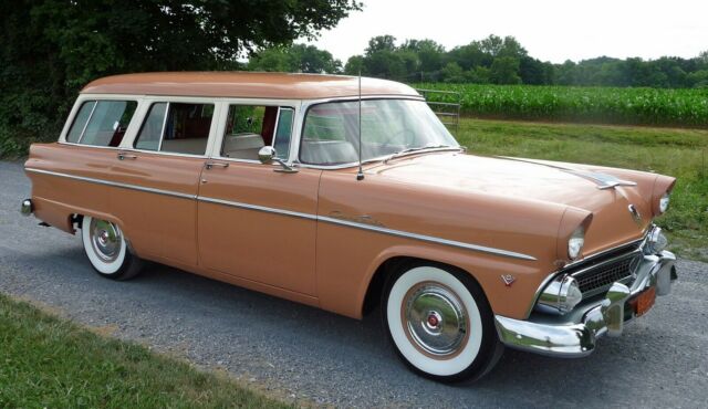 Ford Country Sedan 1955 image number 0