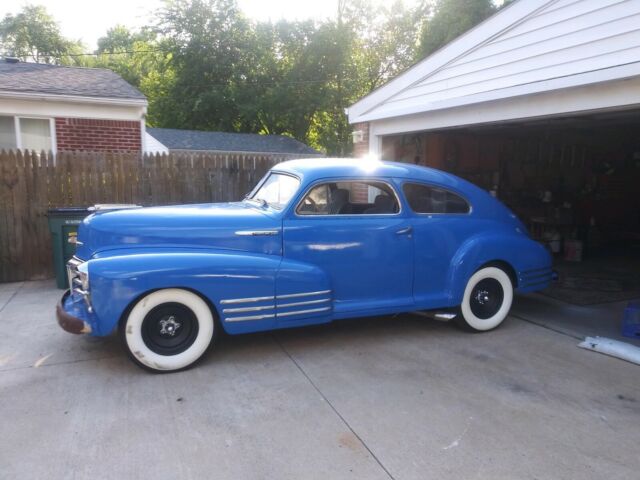 Chevrolet Fleetline 1948 image number 1