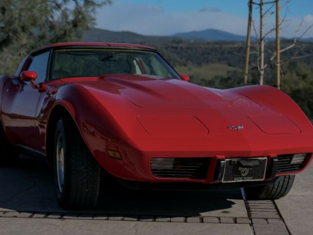 Chevrolet Corvette 1979 image number 1