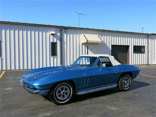 Chevrolet Corvette Convertible, 1965 image number 25