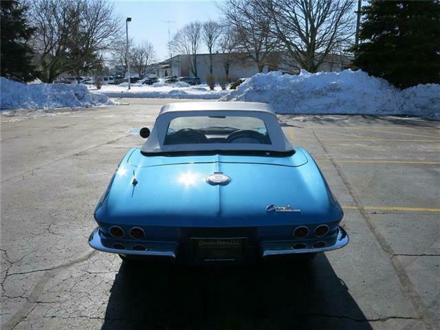 Chevrolet Corvette Convertible, 1965 image number 7