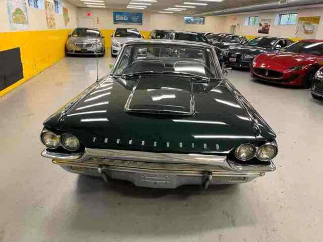 Ford Thunderbird Hardtop 1964 image number 1