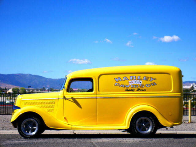 Ford Truck 1937 image number 0