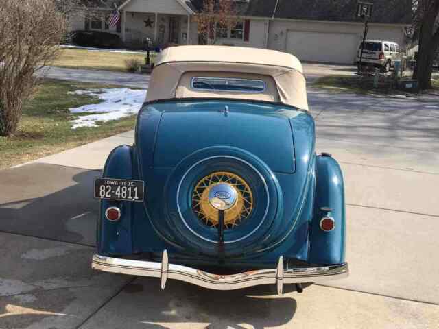 Ford Roadster 1935 image number 4