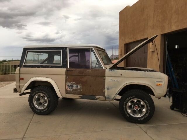 Ford Bronco 1970 image number 10