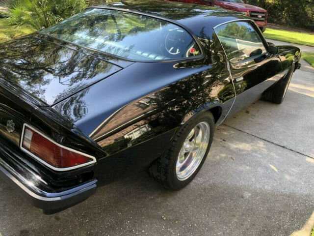 Chevrolet Camaro 1977 image number 4