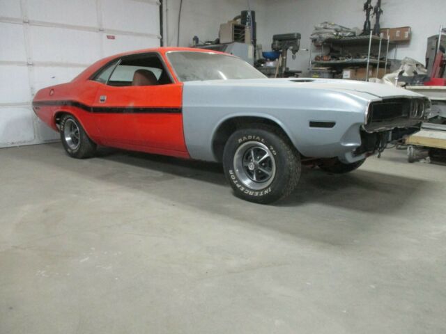 Dodge Challenger 1970 image number 25