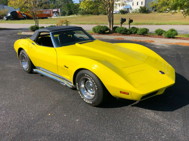 Chevrolet Corvette 1974 image number 29