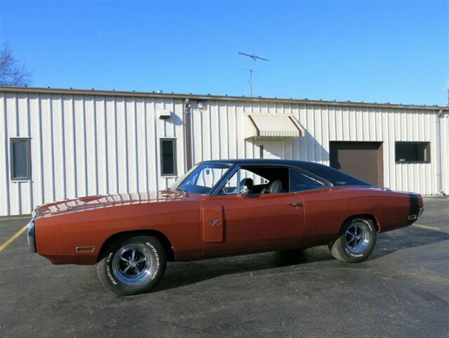 Dodge Charger R/T, 1970 image number 2