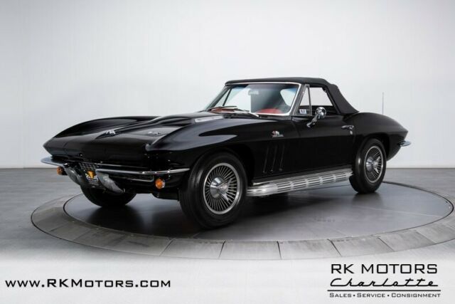 Chevrolet Corvette 1966 image number 30