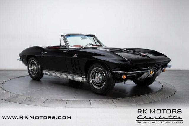 Chevrolet Corvette 1966 image number 8