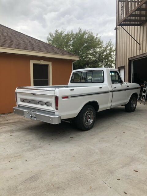 Ford F-100 1978 image number 2