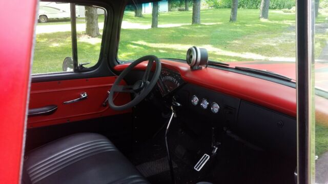 Chevrolet Pickup 1956 image number 11