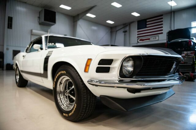 Ford Mustang 1970 image number 2