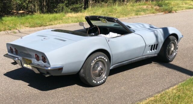 Chevrolet Corvette 1968 image number 14