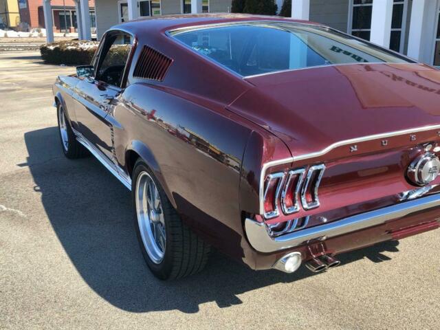 Ford Mustang 1967 image number 29