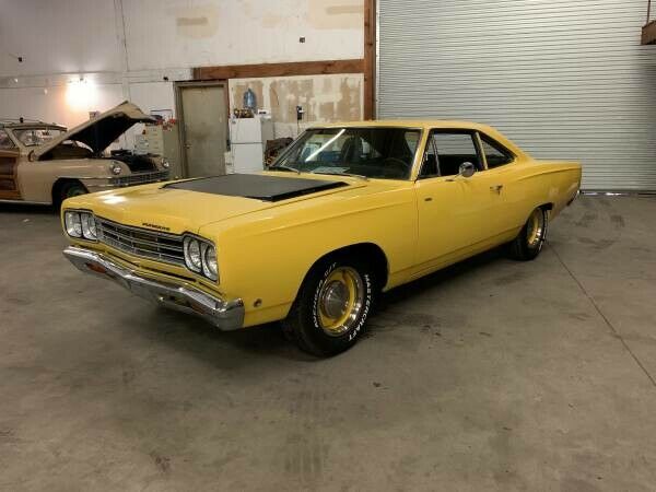 Plymouth Roadrunner 1968 image number 0