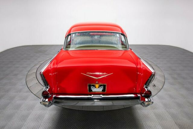 Chevrolet Bel Air/150/210 1957 image number 21