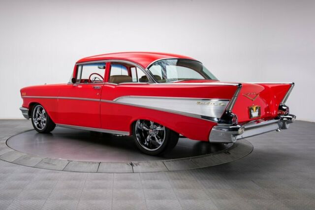 Chevrolet Bel Air/150/210 1957 image number 31